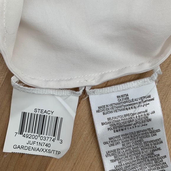 BCBG Steacy top - Picture 4 of 5